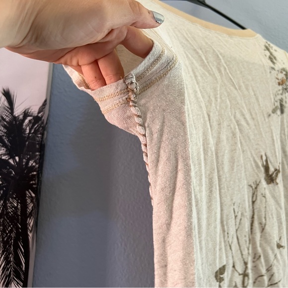 Embroidered Tshirt with Tree and Birds - Picture 5 of 14